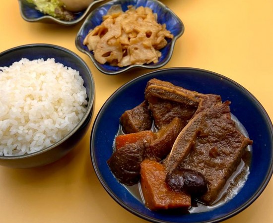 精選午餐 11:30-14:30 供應